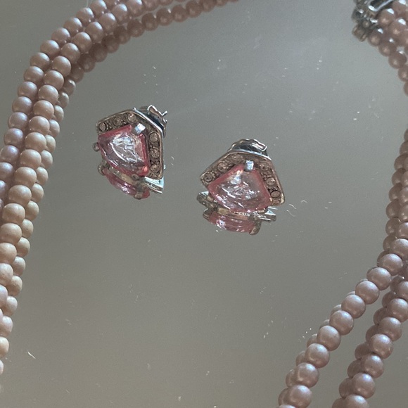 Vintage Avon Pink rhinestones and Faux pink pearl necklace w matching earrings - Picture 2 of 12